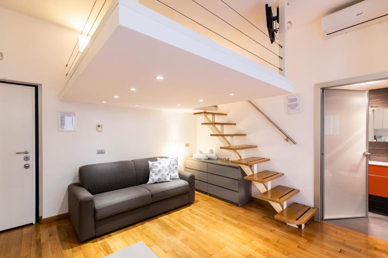 Duomo Apartament Apartment Милано Екстериор снимка