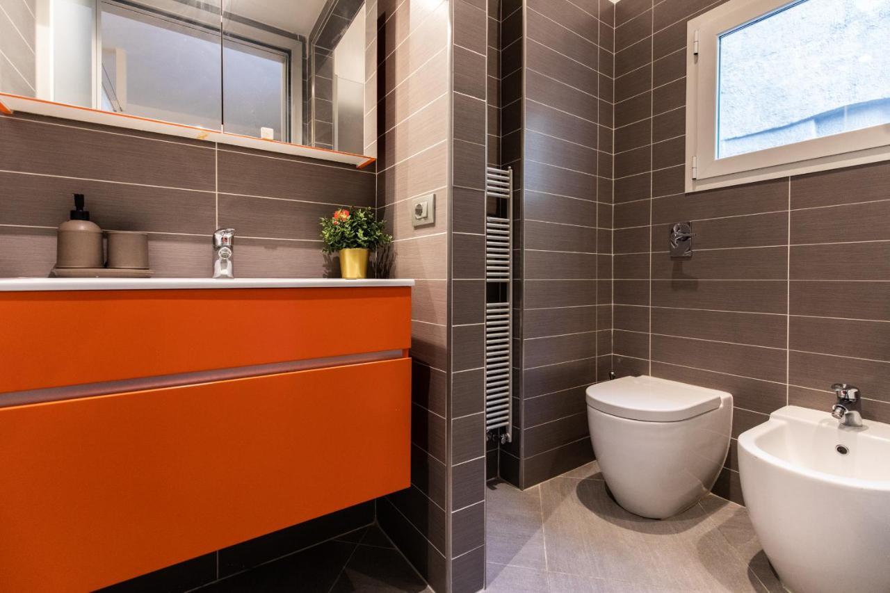 Duomo Apartament Apartment Милано Екстериор снимка